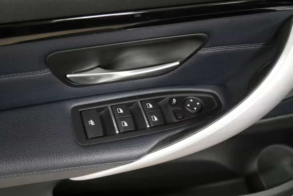 BMW 420 i Cabrio Sport Line LED HK HuD AHK 04/2018-photo-19