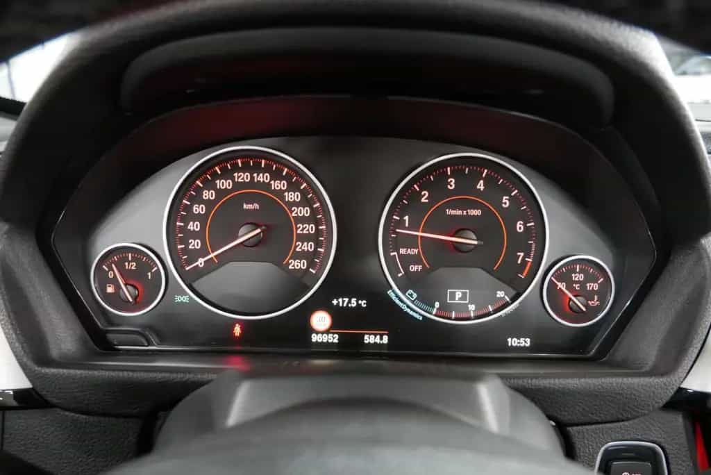 BMW 420 i Cabrio Sport Line LED HK HuD AHK 04/2018-photo-26