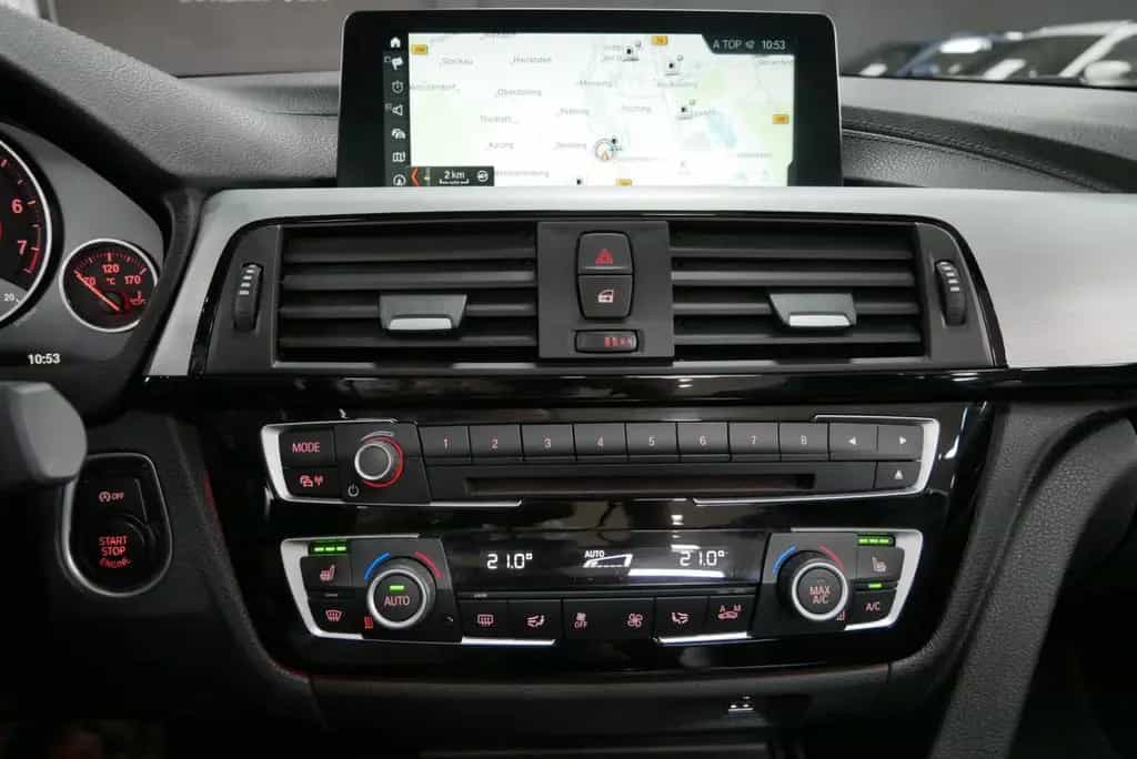BMW 420 i Cabrio Sport Line LED HK HuD AHK 04/2018-photo-29