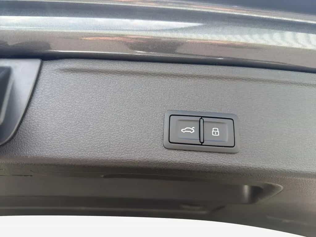 Audi A4 Avant sport 40 TDI quattro HUD*RFK*ACC*NAVI 08/2019-photo-10