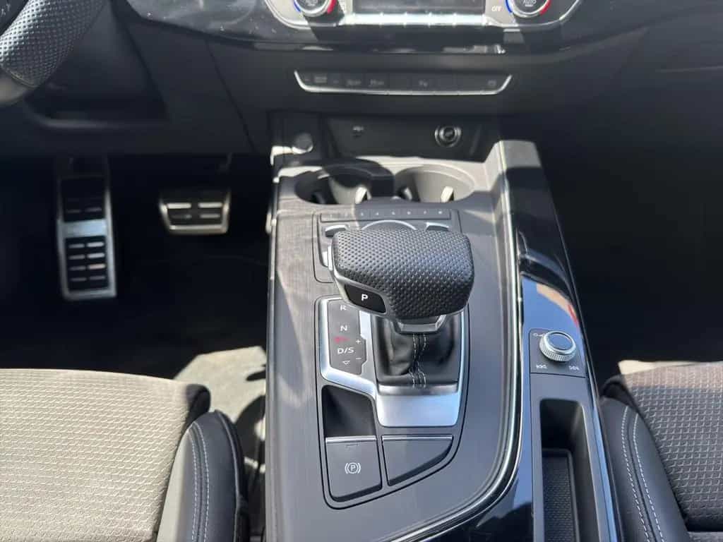 Audi A4 Avant sport 40 TDI quattro HUD*RFK*ACC*NAVI 08/2019-photo-6