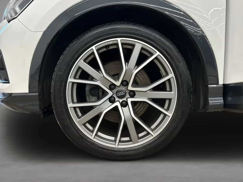 Audi Q3 40 TFSI quattro S-TRONIC+LED+PANO+B&O+1.HAND 08/2019-photo-5