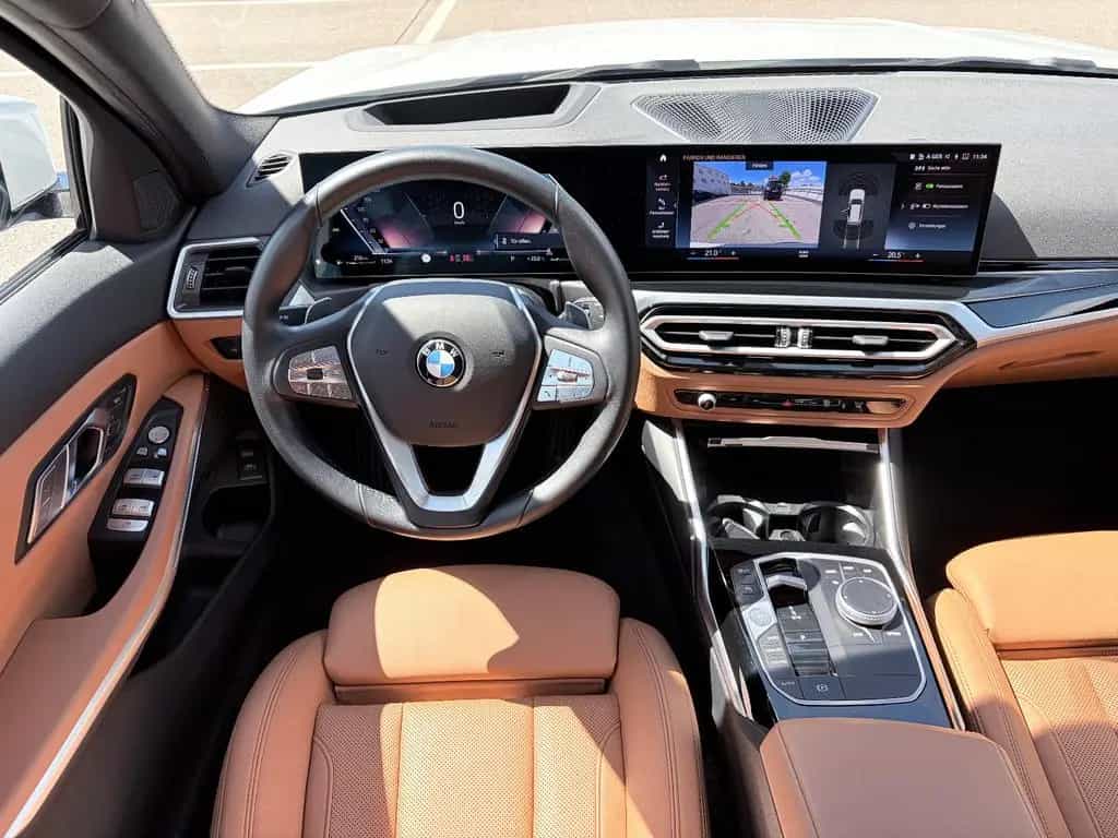 BMW 320 d Aut. PANO/AHK/STOP&GO/MEMORY/HUD/KAMERA 01/2023-photo-17