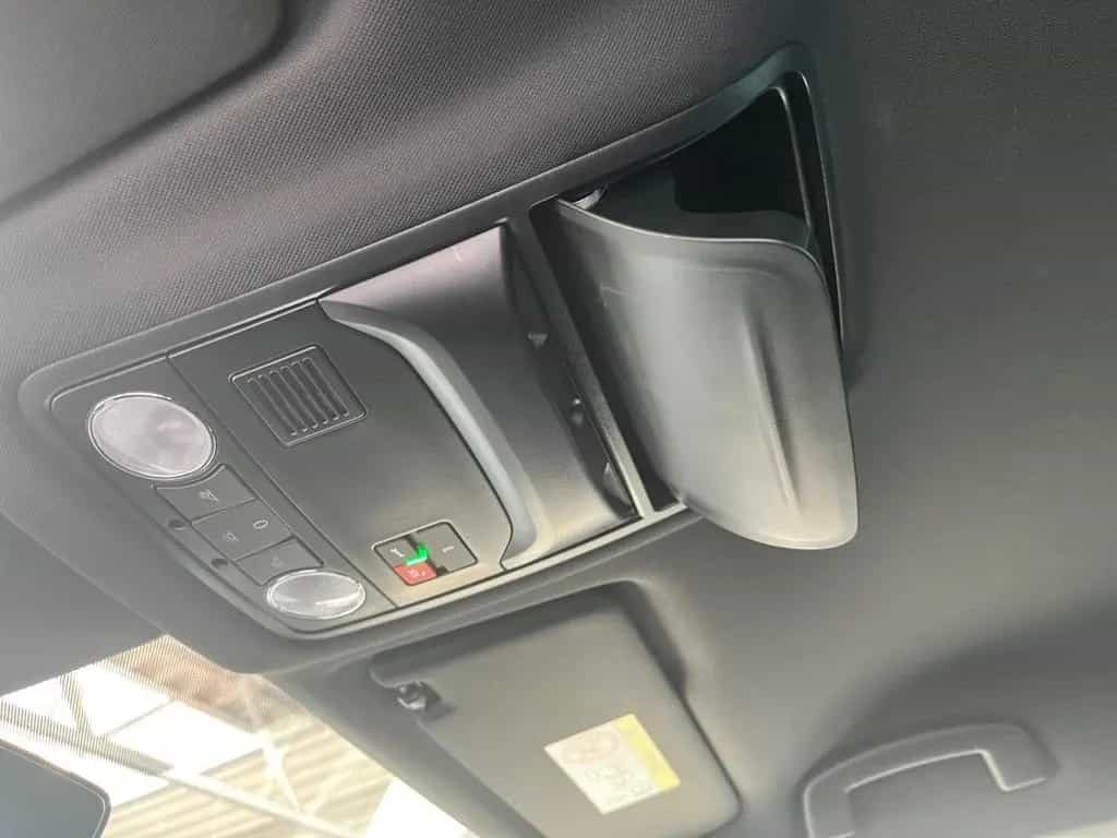 Skoda Karoq Sportline 1.5 TSI DSG Rückfahrkamera 03/2024-photo-27