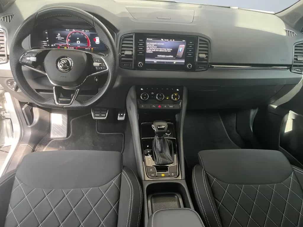 Skoda Karoq Sportline 1.5 TSI DSG Rückfahrkamera 03/2024-photo-7