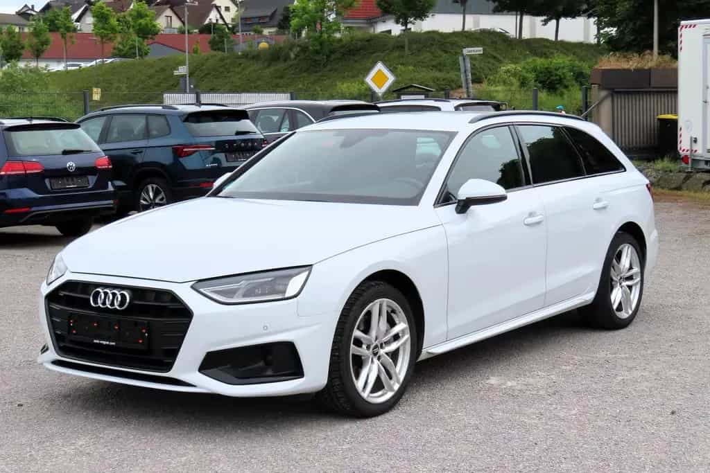 Audi A4 advanced S-TRON Navi Leder Memory ACC AHK 02/2021-photo-0