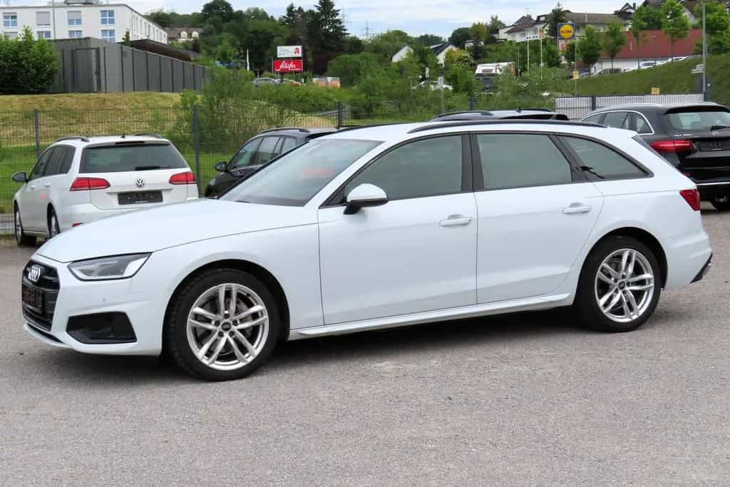 Audi A4 advanced S-TRON Navi Leder Memory ACC AHK 02/2021-photo-1