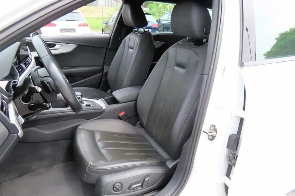Audi A4 advanced S-TRON Navi Leder Memory ACC AHK 02/2021-photo-17