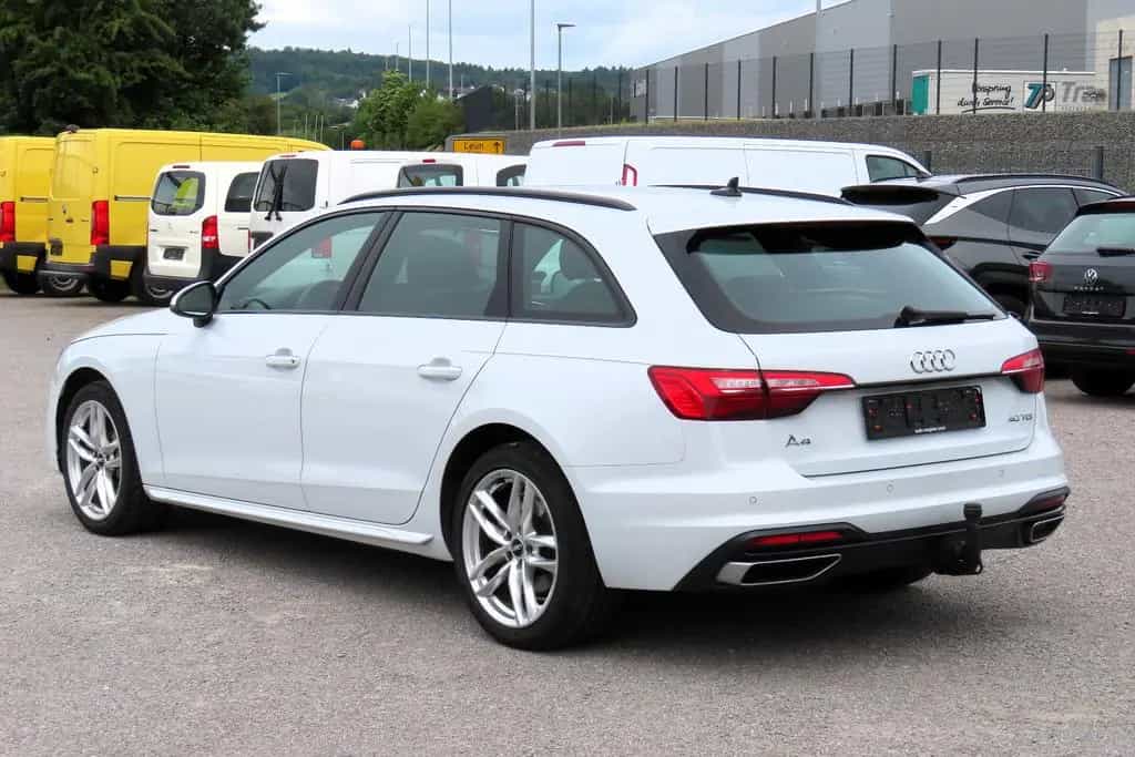 Audi A4 advanced S-TRON Navi Leder Memory ACC AHK 02/2021-photo-3
