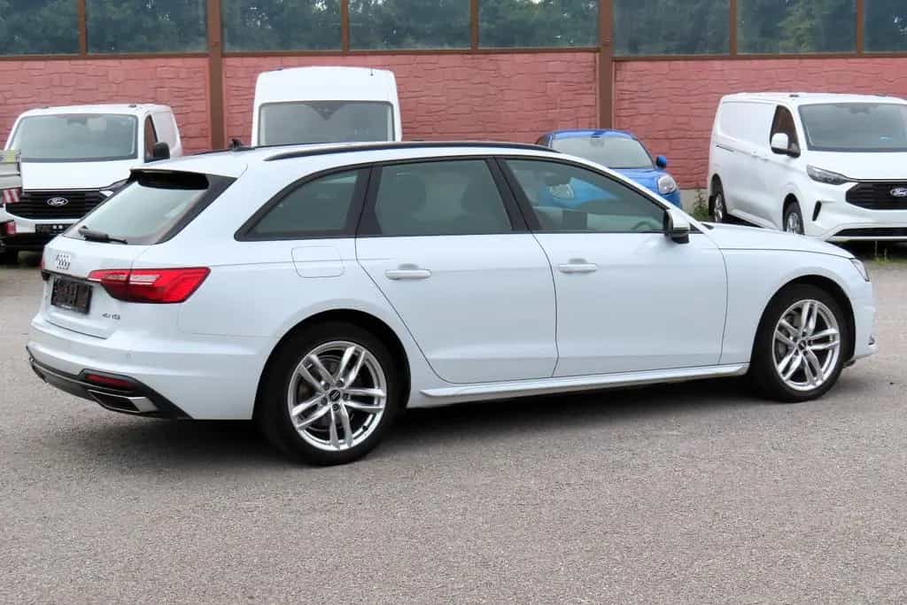 Audi A4 advanced S-TRON Navi Leder Memory ACC AHK 02/2021-photo-5