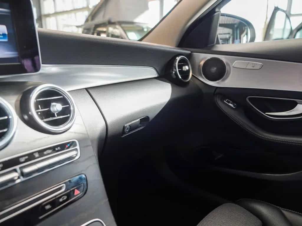 Mercedes-Benz C 220 d T 4M EXCLUSIVE Standheizung Pano Totwink 05/2018-photo-18