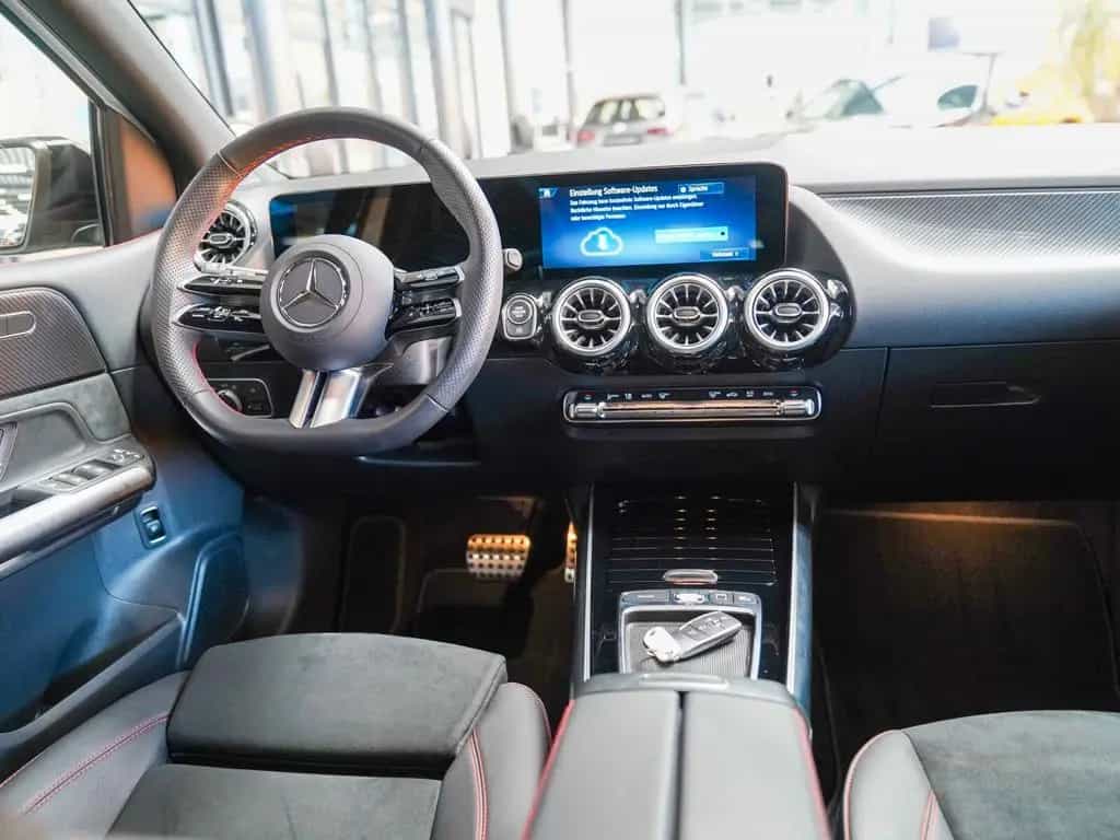 Mercedes-Benz B 220 d AMG Line Night 360° AHK Totwinkel DISTRO 01/2025-photo-15