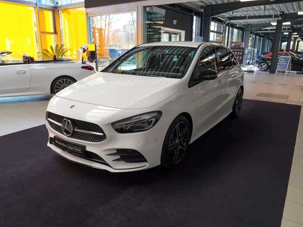 Mercedes-Benz B 220 d AMG Line Night 360° AHK Totwinkel DISTRO 01/2025-photo-9