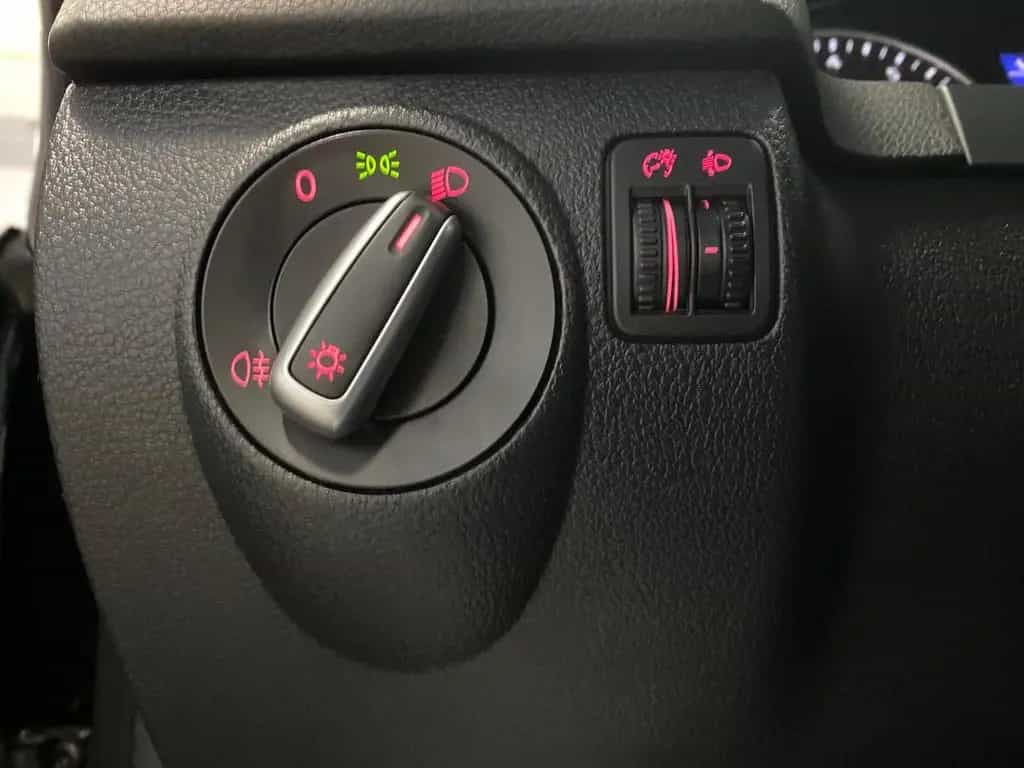 Volkswagen Tiguan 1.4 16V TSI 1390 ccm 05/2012-photo-17