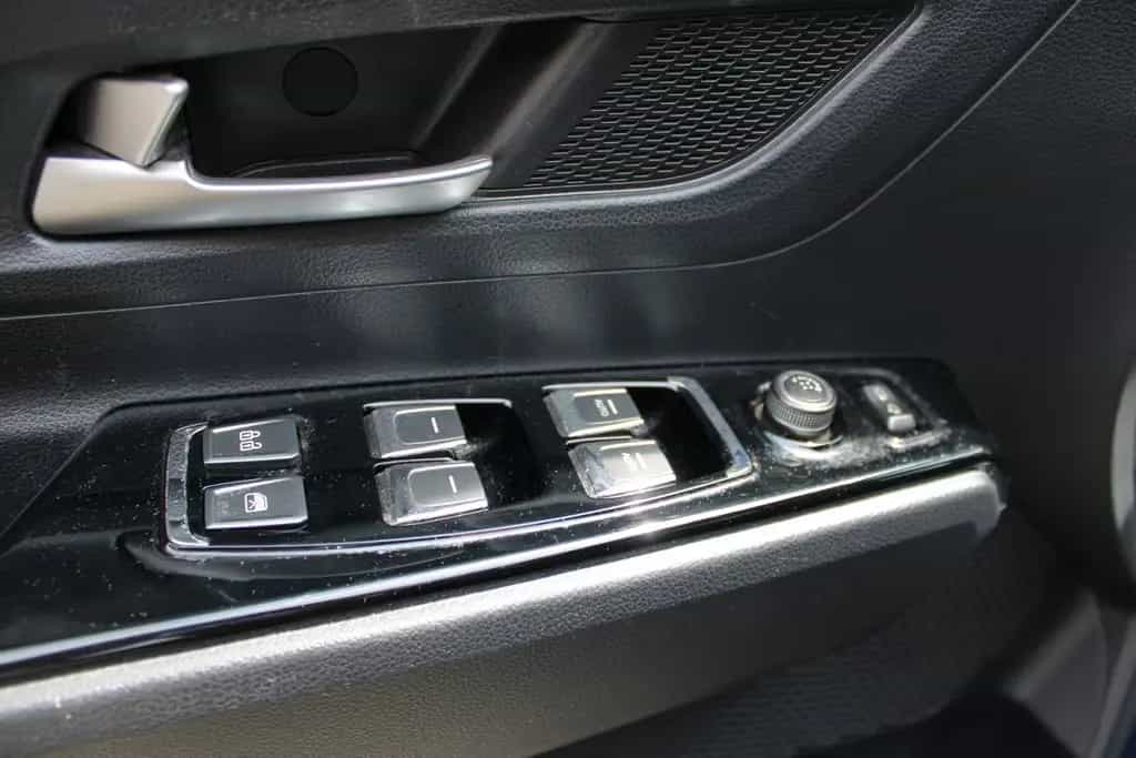Ssangyong Korando 1.6 e-XDi Diesel Quartz 4WD 09/2020-photo-10