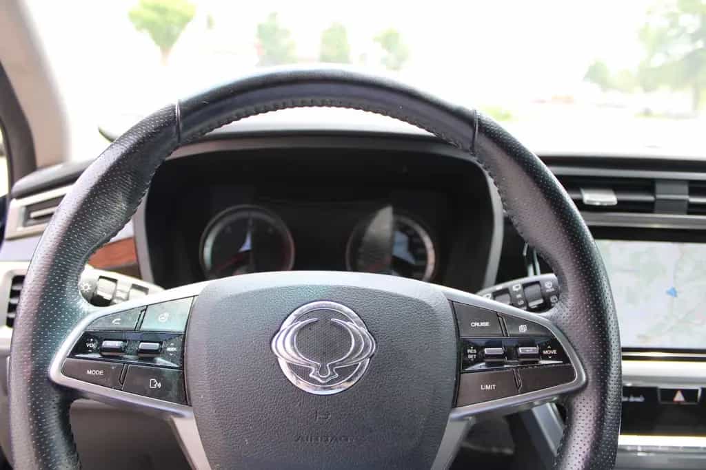 Ssangyong Korando 1.6 e-XDi Diesel Quartz 4WD 09/2020-photo-12