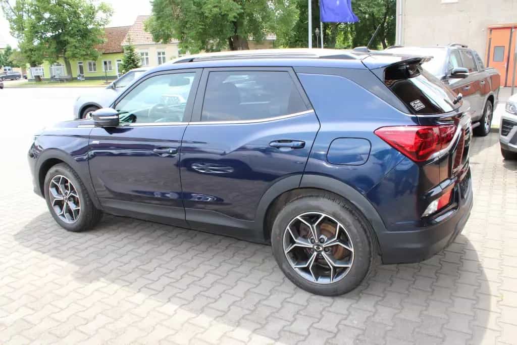 Ssangyong Korando 1.6 e-XDi Diesel Quartz 4WD 09/2020-photo-2