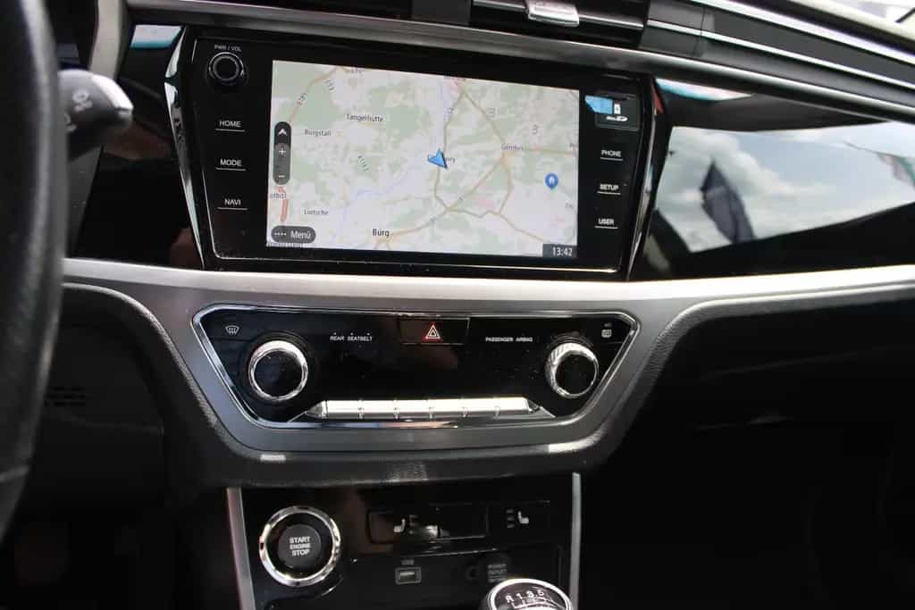 Ssangyong Korando 1.6 e-XDi Diesel Quartz 4WD 09/2020-photo-3