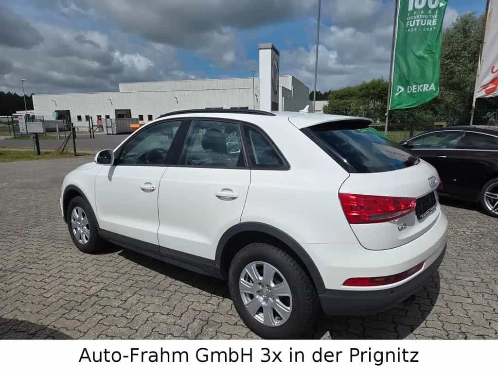 Audi Q3 NAVI LED SHZ AUTOMATIK 11/2016-photo-11