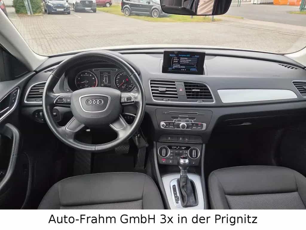 Audi Q3 NAVI LED SHZ AUTOMATIK 11/2016-photo-22