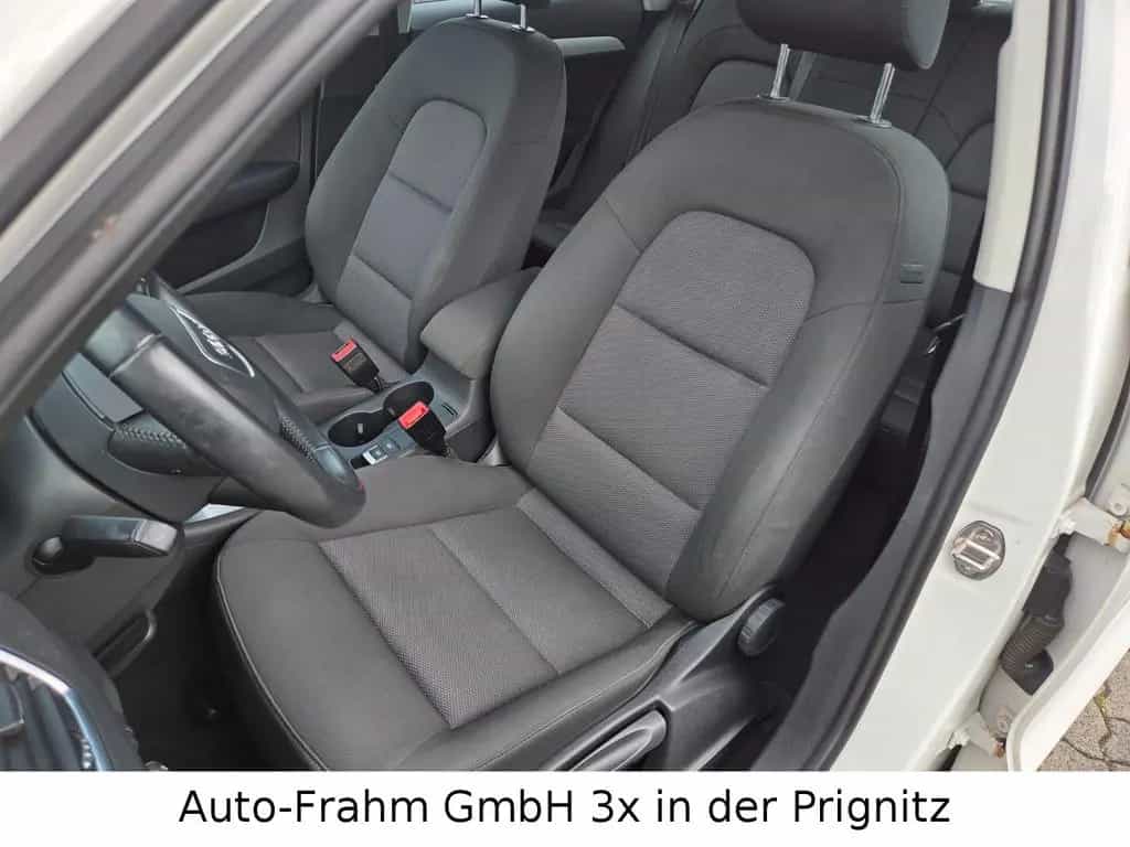 Audi Q3 NAVI LED SHZ AUTOMATIK 11/2016-photo-24