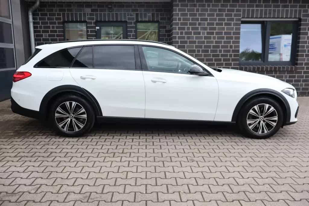 Mercedes-Benz C 220 T d All Terrain 4Matic Kamera/AHK/elk.Sitz 09/2022-photo-1