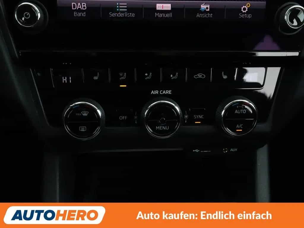 Skoda Octavia 1.4 TSI Ambition*NAV*TEMPO*PDC*SHZ*BT 09/2017-photo-22