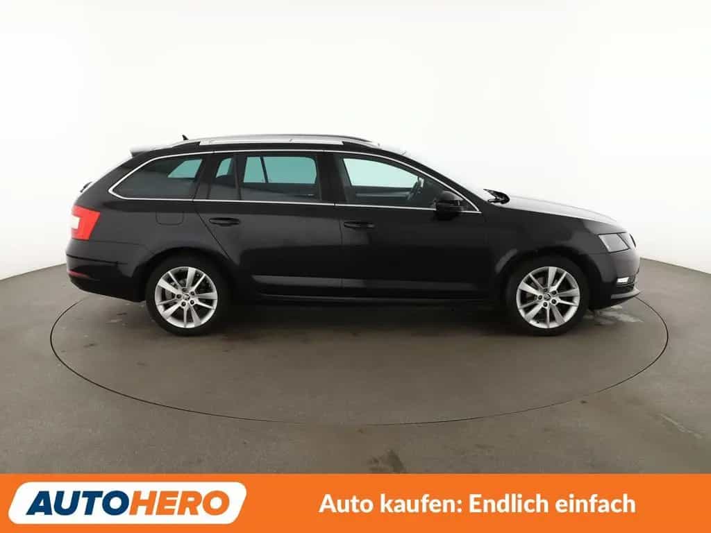 Skoda Octavia 1.4 TSI Ambition*NAV*TEMPO*PDC*SHZ*BT 09/2017-photo-6
