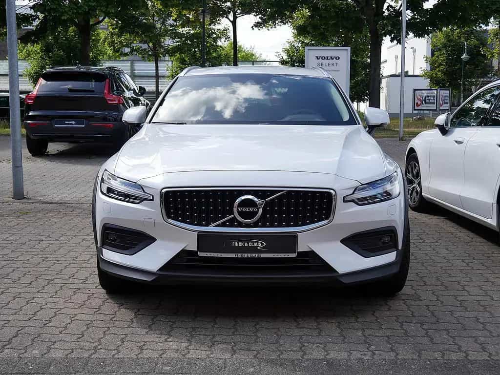 Volvo V60 Cross Country B5 AWD Pro 03/2021-photo-1