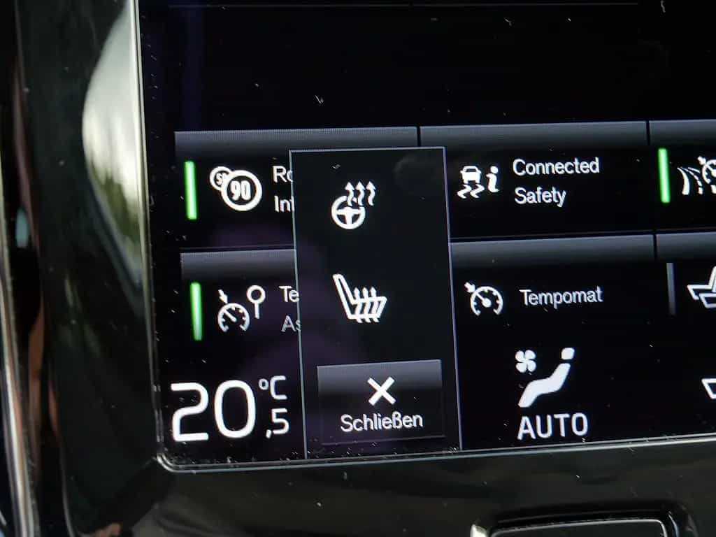 Volvo V60 Cross Country B5 AWD Pro 03/2021-photo-23