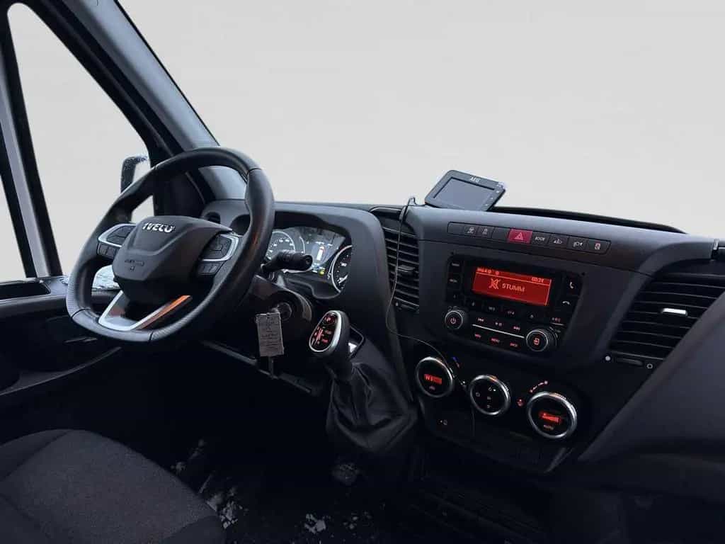 Iveco Other Daily L4 3,5 T 3,0L  Diesel Autom. 02/2022-photo-3