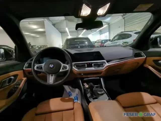 BMW 320 i A Luxury Line AHK*LiveCP*HiFi*SHZ*Innovati 01/2022-photo-13