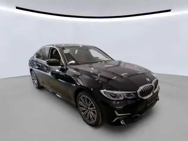 BMW 320 i A Luxury Line AHK*LiveCP*HiFi*SHZ*Innovati 01/2022-photo-14