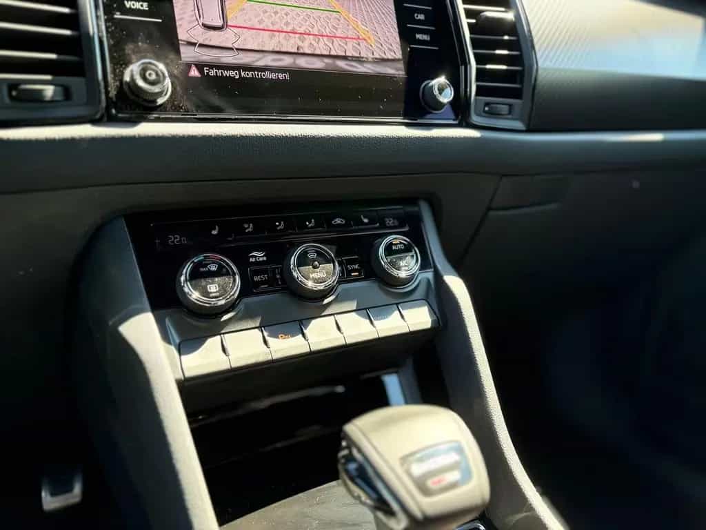 Skoda Kodiaq RS 2.0TSI 4x4 NAVI+ACC+AHK 04/2023-photo-13