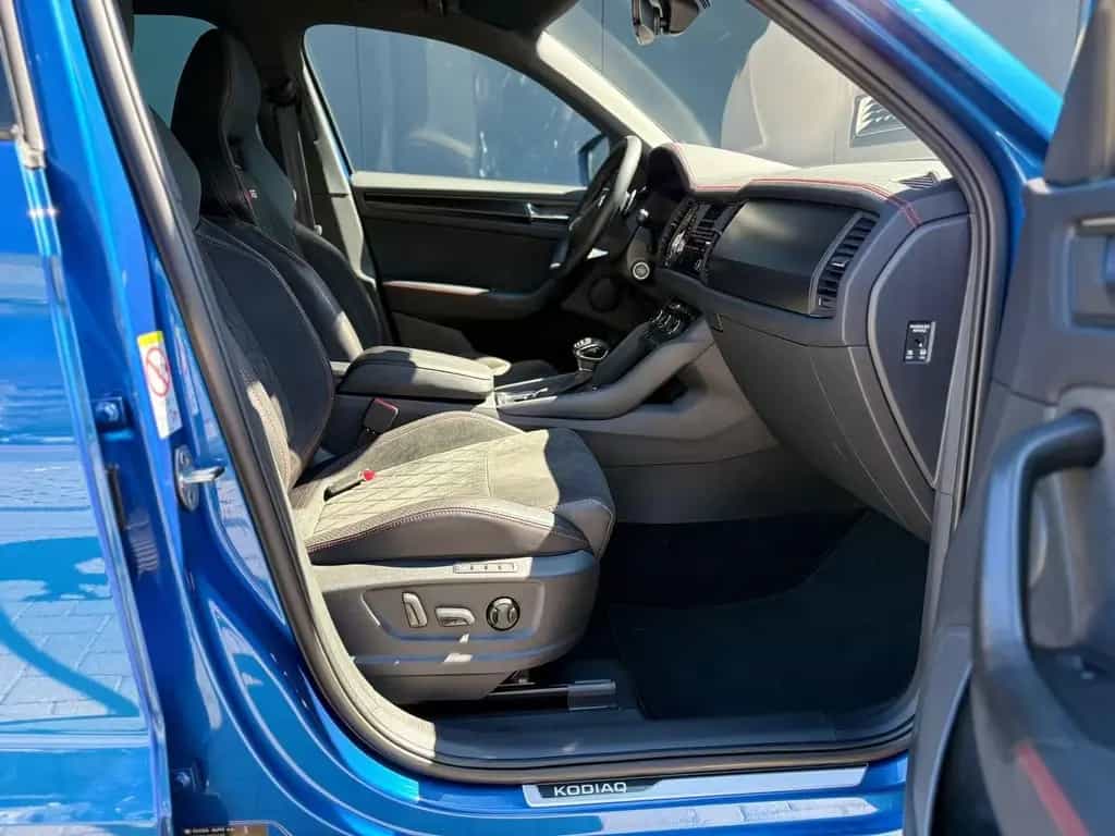 Skoda Kodiaq RS 2.0TSI 4x4 NAVI+ACC+AHK 04/2023-photo-14