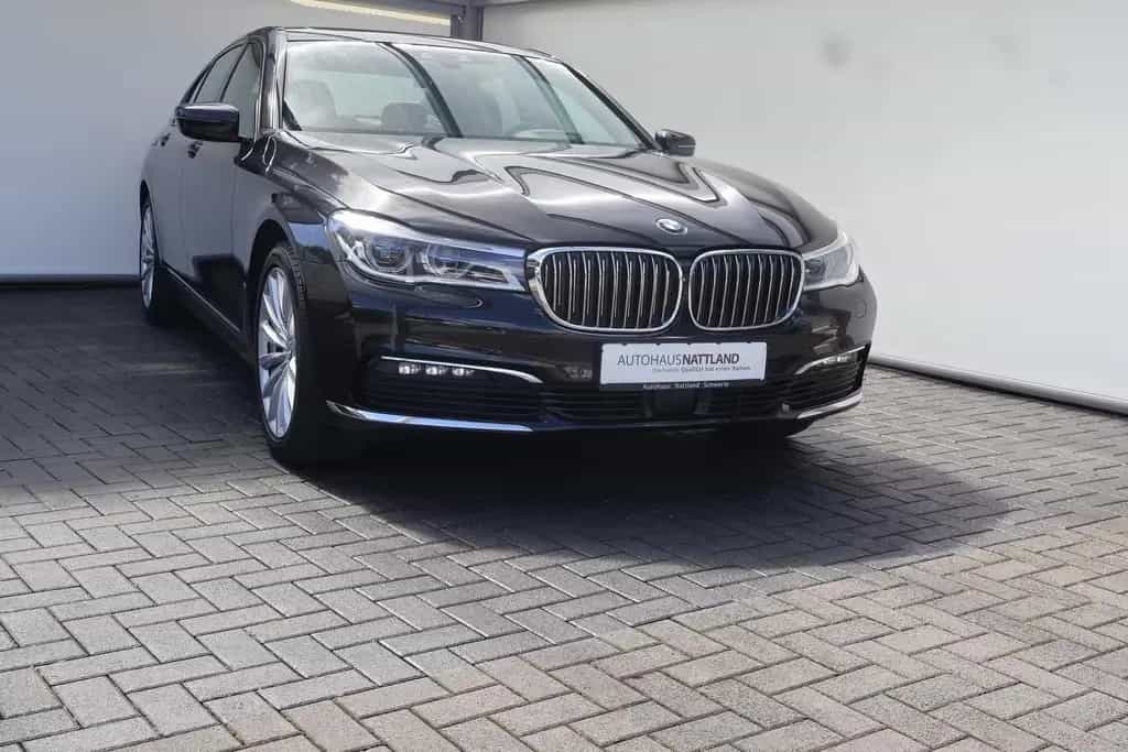 BMW 730 d Shadow-Line  HuD SB SD Laser 360° SCA 12/2018-photo-1