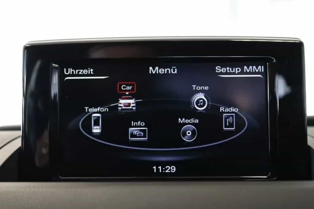 Audi Q3 basis Xenon PDC DAB+ Bergfahrassistent AHK 02/2017-photo-19