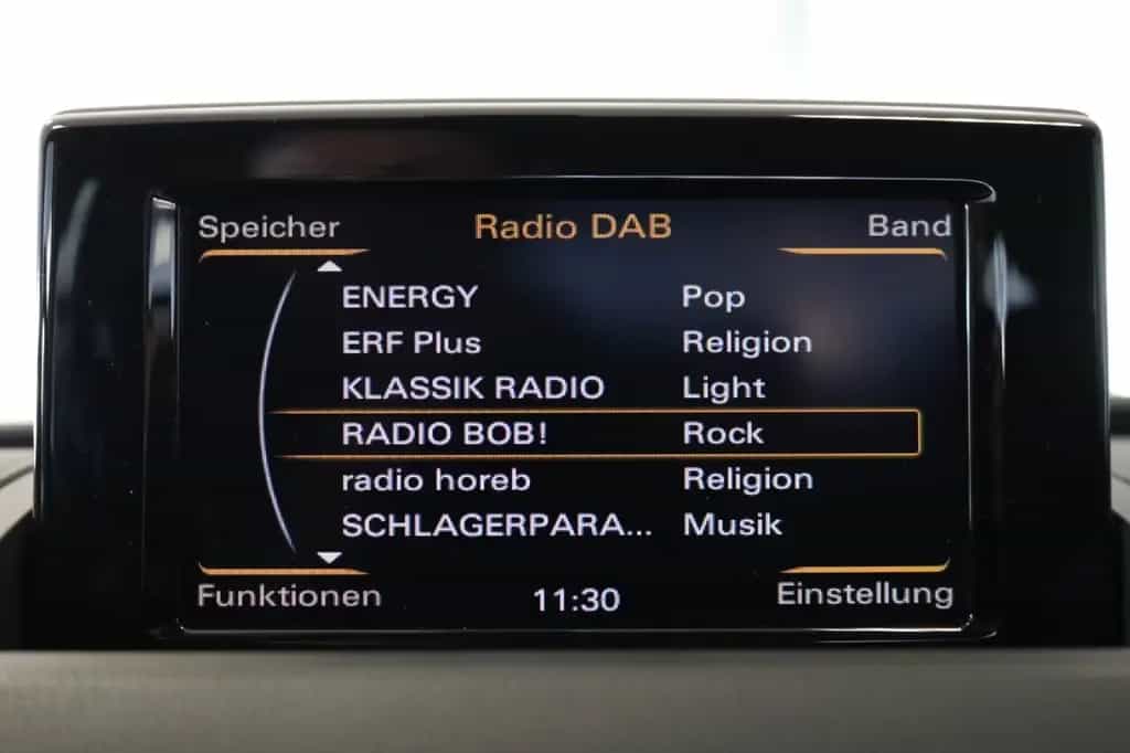 Audi Q3 basis Xenon PDC DAB+ Bergfahrassistent AHK 02/2017-photo-22