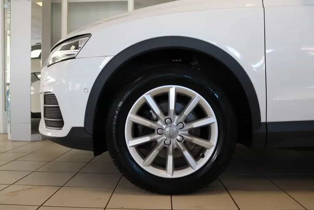 Audi Q3 basis Xenon PDC DAB+ Bergfahrassistent AHK 02/2017-photo-3