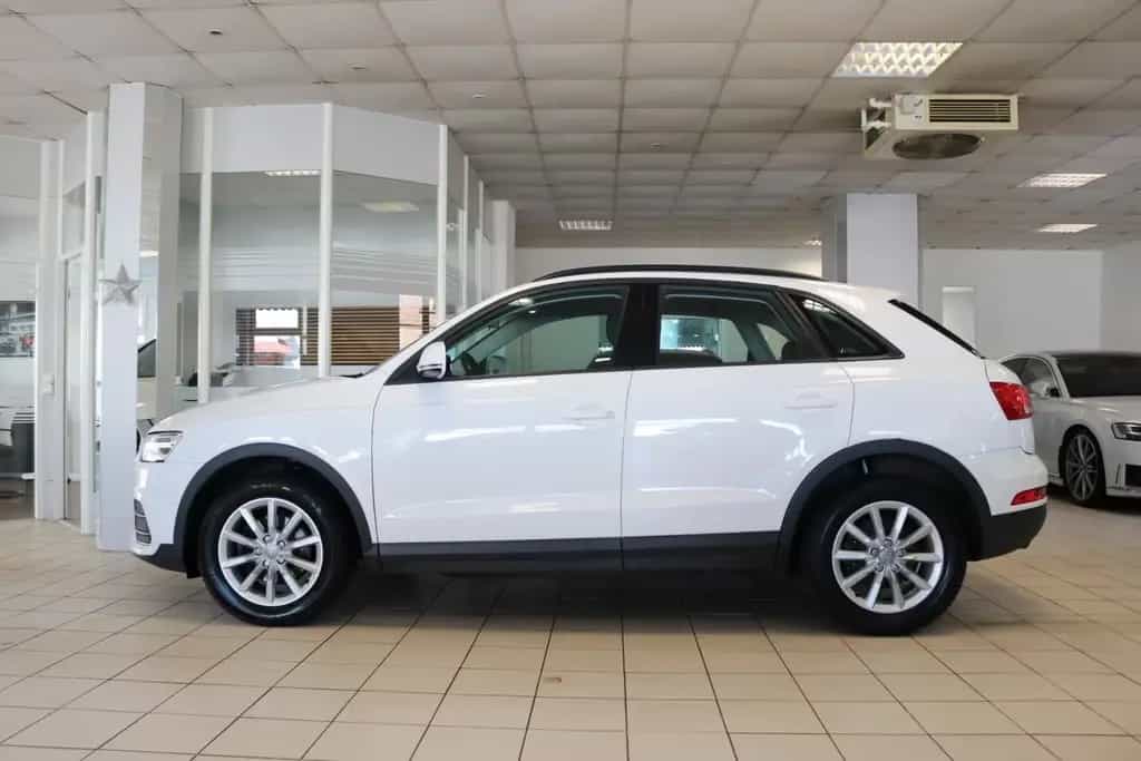 Audi Q3 basis Xenon PDC DAB+ Bergfahrassistent AHK 02/2017-photo-7