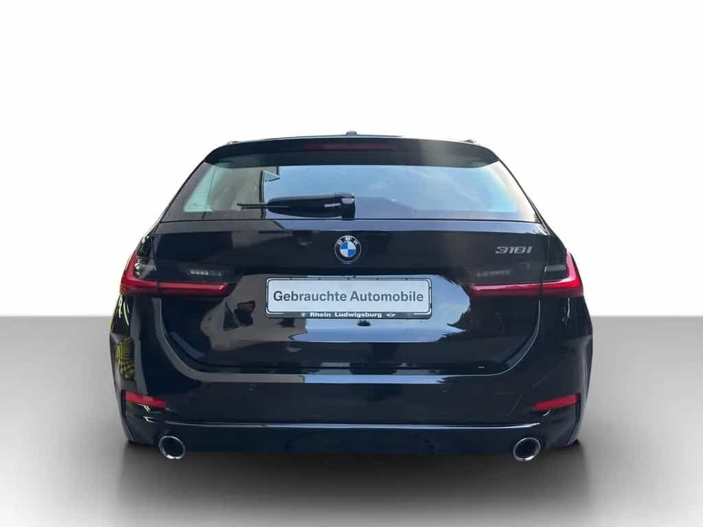 BMW 318 i Touring 07/2023-photo-4