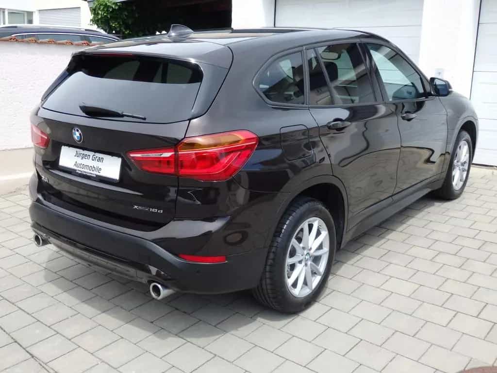 BMW X1 xDrive18d abnAHK Navi Parkass Sitzhzg Komfzug 07/2021-photo-2