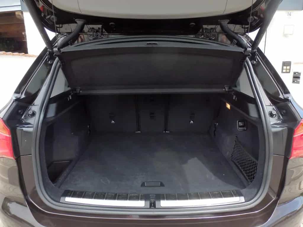 BMW X1 xDrive18d abnAHK Navi Parkass Sitzhzg Komfzug 07/2021-photo-9