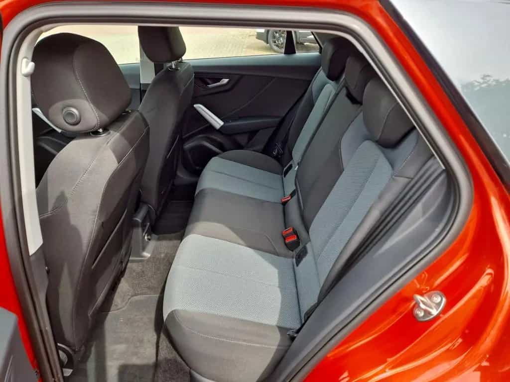 Audi Q2 30 TDI design *KUNDENAUFTRAG* +Navi+ ACC-Temp 03/2019-photo-7
