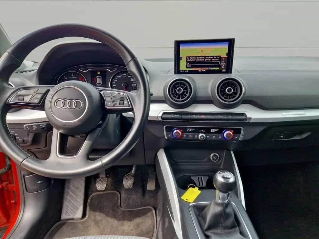 Audi Q2 30 TDI design *KUNDENAUFTRAG* +Navi+ ACC-Temp 03/2019-photo-8