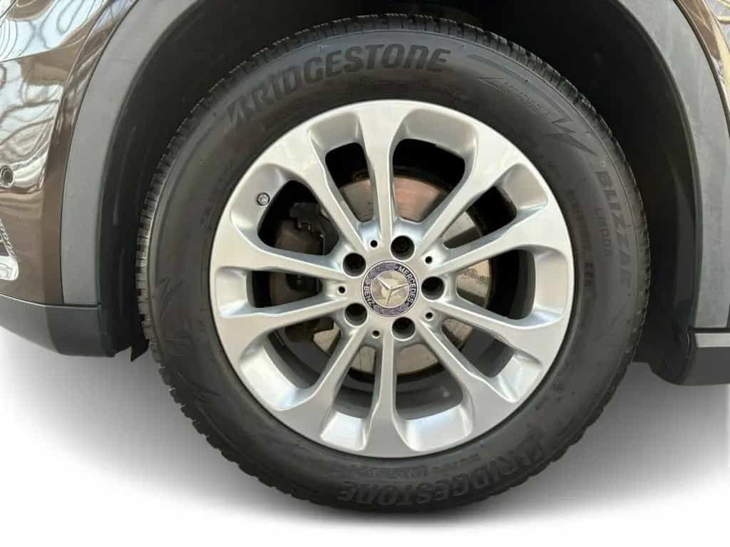 Mercedes-Benz GLA 180 Urban Urban/BI-XENON/SHZ/LM/PDC 09/2015-photo-8