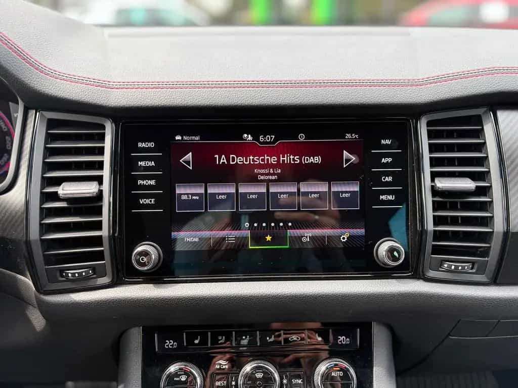 Skoda Kodiaq RS 2.0TSI 4x4 NAVI+ACC+AHK 03/2024-photo-11