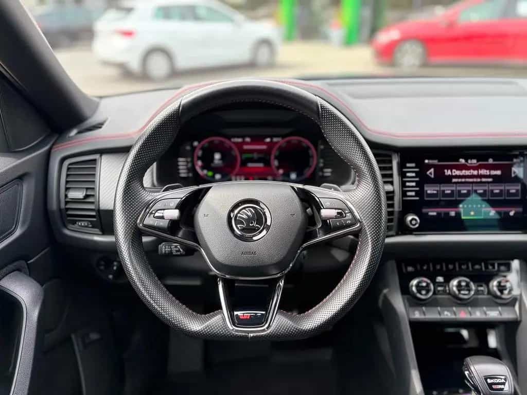 Skoda Kodiaq RS 2.0TSI 4x4 NAVI+ACC+AHK 03/2024-photo-7