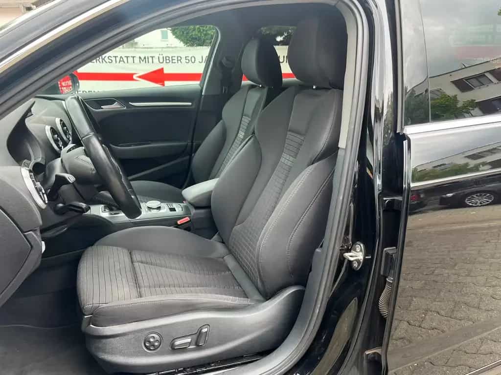 Audi A3 Sportback Sport*V-COCKPIT*KEYLESS*ACC*SPUR* 03/2017-photo-3
