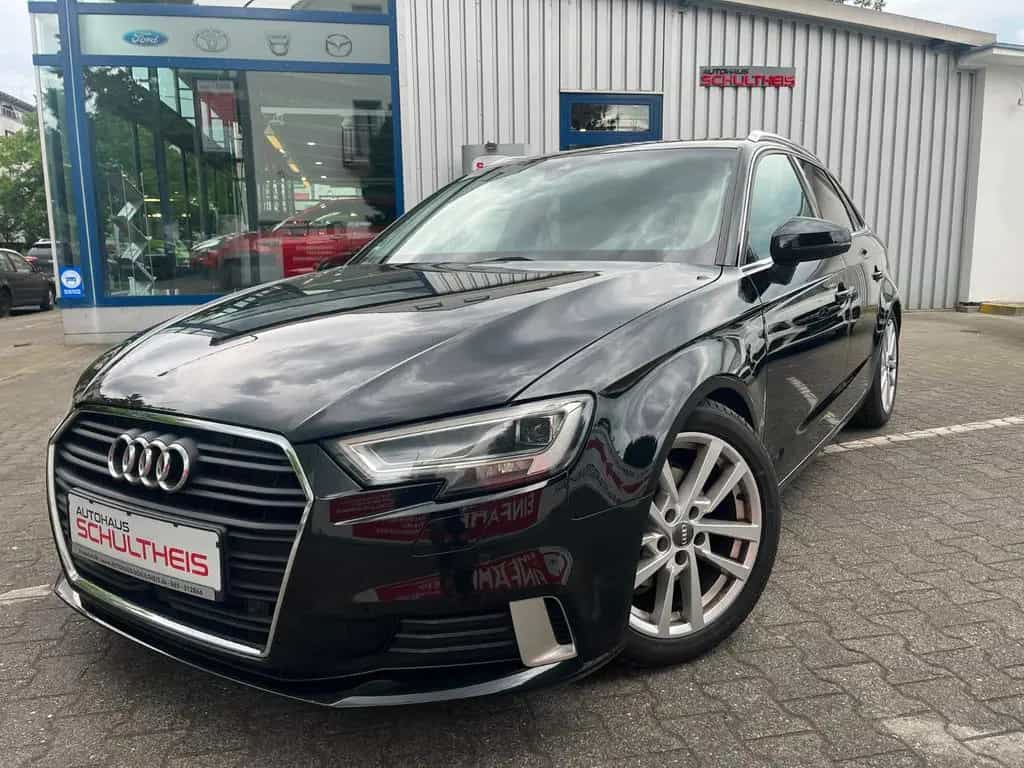Audi A3 Sportback Sport*V-COCKPIT*KEYLESS*ACC*SPUR* 03/2017-photo-4
